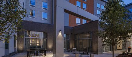 Hampton Inn Boston Woburn Exterior