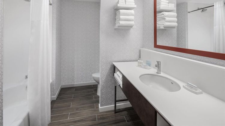 Hampton Inn Boston Woburn Room