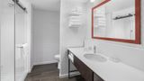 <b>Hampton Inn Boston Woburn Room</b>. Images powered by <a href="https://iceportal.shijigroup.com/" title="IcePortal" target="_blank">IcePortal</a>.