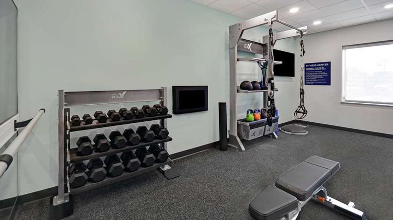 <b>Tru by Hilton Burlington Health</b>. Images powered by <a href="https://iceportal.shijigroup.com/" title="IcePortal" target="_blank">IcePortal</a>.