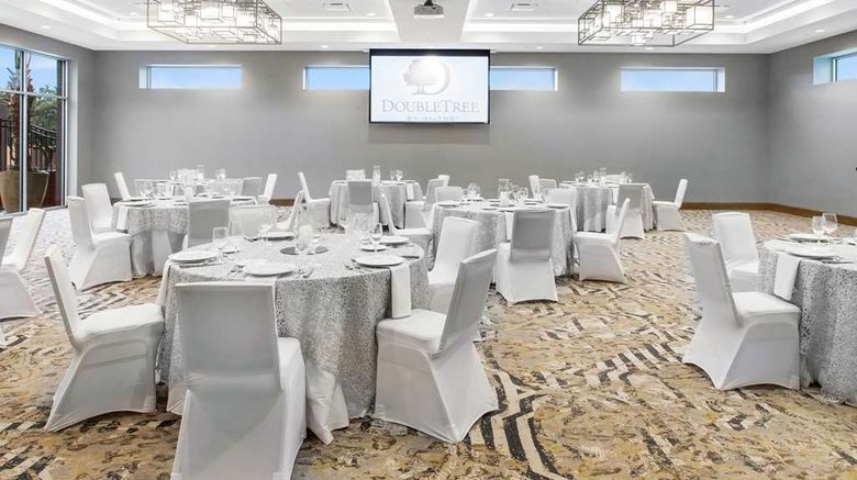 <b>DoubleTree by Hilton San Antonio NW Meeting</b>. Images powered by <a href="https://iceportal.shijigroup.com/" title="IcePortal" target="_blank">IcePortal</a>.
