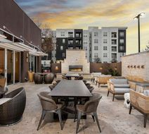 DoubleTree by Hilton San Antonio NW Exterior