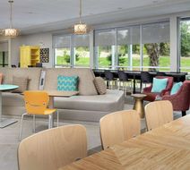 Home2 Suites by Hilton Lackland SeaWorld Lobby