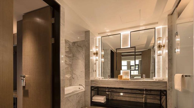 <b>Hilton Garden Inn Xuzhou Yunlong Room</b>. Images powered by <a href="https://iceportal.shijigroup.com/" title="IcePortal" target="_blank">IcePortal</a>.