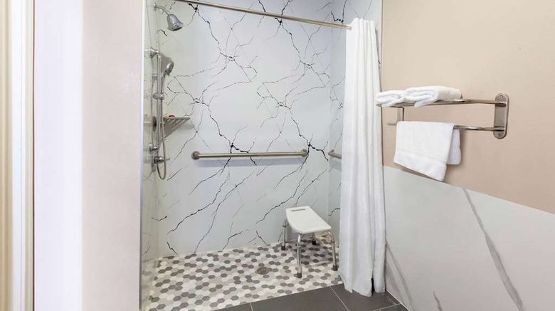 <b>Super 8 by Wyndham Kingwood Room</b>. Images powered by <a href="https://iceportal.shijigroup.com/" title="IcePortal" target="_blank">IcePortal</a>.