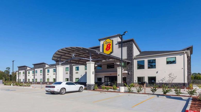 <b>Super 8 by Wyndham Kingwood Exterior</b>. Images powered by <a href="https://iceportal.shijigroup.com/" title="IcePortal" target="_blank">IcePortal</a>.