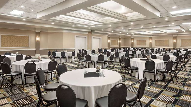 <b>Royal Hotel Edmonton Airport Trademark Ballroom</b>. Images powered by <a href="https://iceportal.shijigroup.com/" title="IcePortal" target="_blank">IcePortal</a>.