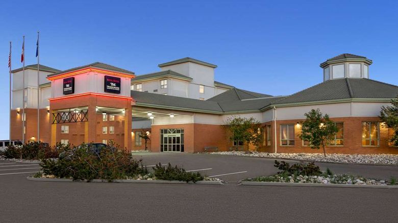 <b>Royal Hotel Edmonton Airport Trademark Exterior</b>. Images powered by <a href="https://iceportal.shijigroup.com/" title="IcePortal" target="_blank">IcePortal</a>.