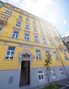 Letna Garden Suites