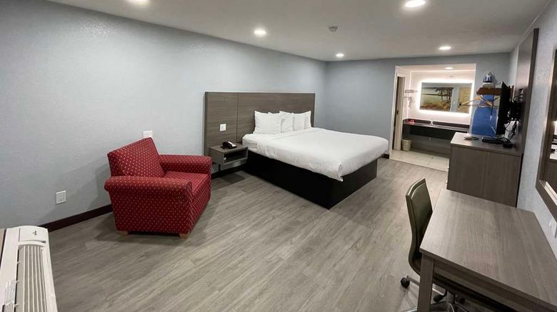 <b>SureStay Hotel by Best Western Childress Room</b>. Images powered by <a href="https://iceportal.shijigroup.com/" title="IcePortal" target="_blank">IcePortal</a>.