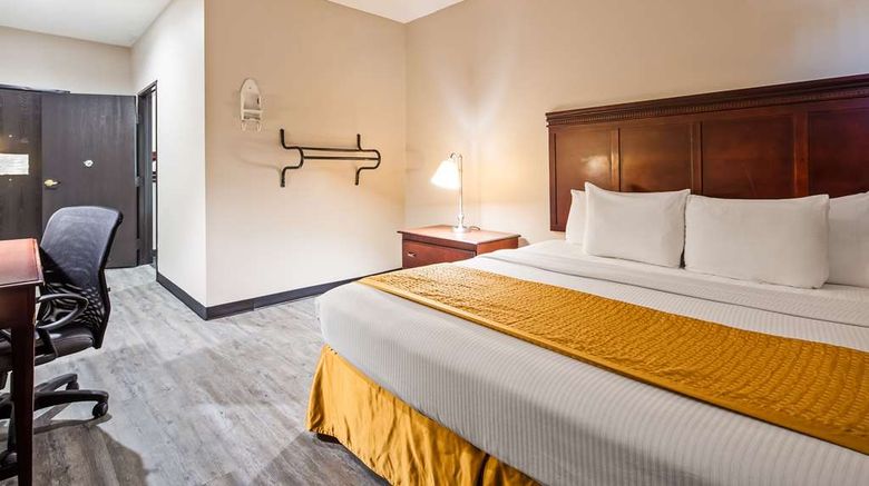 <b>SureStay Hotel by Best Western Orange Room</b>. Images powered by <a href="https://iceportal.shijigroup.com/" title="IcePortal" target="_blank">IcePortal</a>.