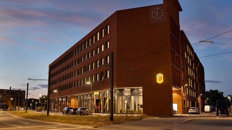 Super 8 by Wyndham Mainz Zollhafen Exterior
