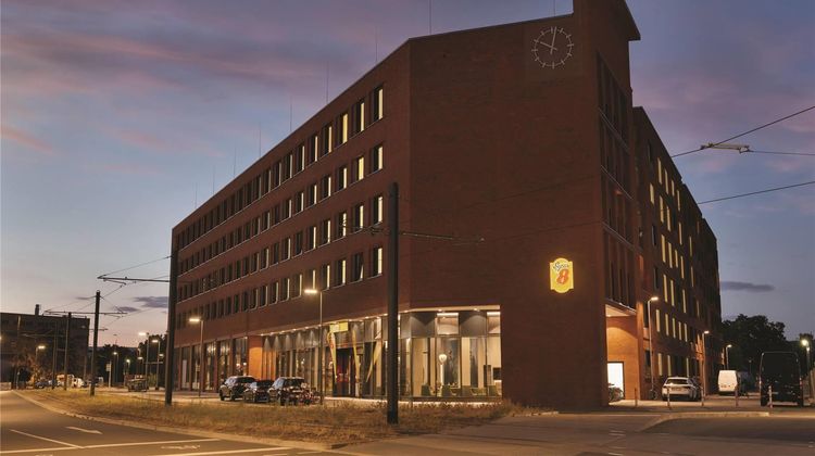 Super 8 by Wyndham Mainz Zollhafen Exterior