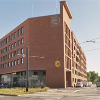 Super 8 by Wyndham Mainz Zollhafen