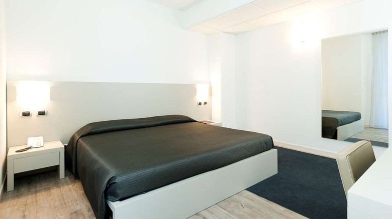 <b>Brandoli Hotel Room</b>. Images powered by <a href="https://iceportal.shijigroup.com/" title="IcePortal" target="_blank">IcePortal</a>.