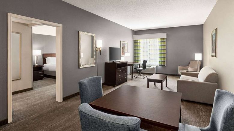 <b>Wingate Port Wentworth Savannah Area Suite</b>. Images powered by <a href="https://iceportal.shijigroup.com/" title="IcePortal" target="_blank">IcePortal</a>.