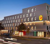 Super 8 by Wyndham Augsburg Exterior