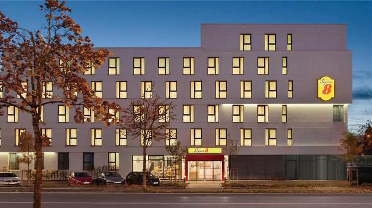 Super 8 by Wyndham Augsburg Exterior