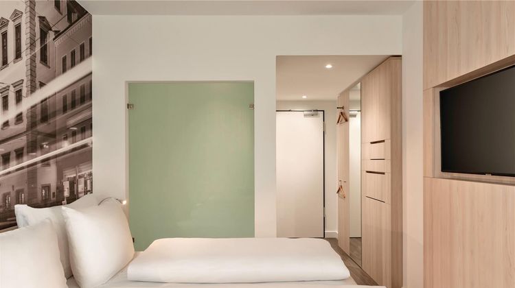 Super 8 by Wyndham Augsburg Room