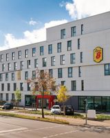 Super 8 by Wyndham Augsburg