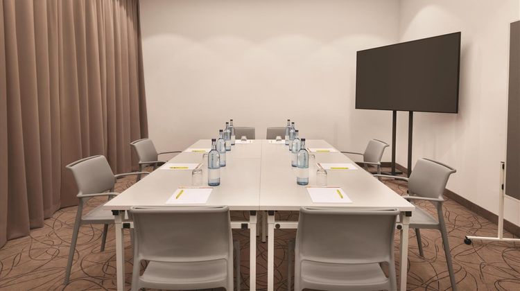 Super 8 by Wyndham Augsburg Meeting
