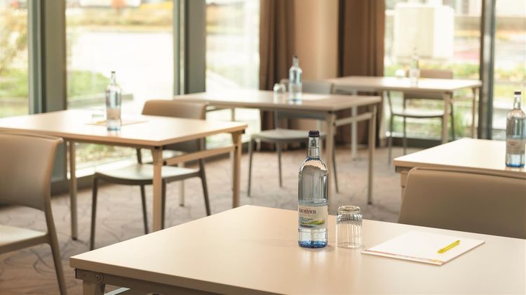 Super 8 by Wyndham Augsburg Meeting