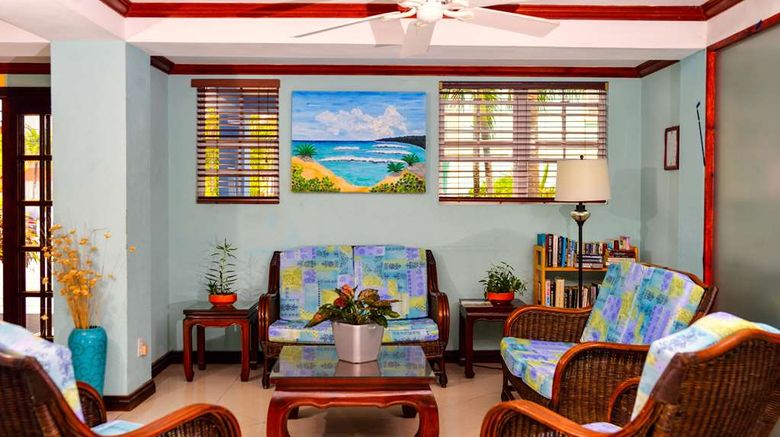 <b>Dover Beach Hotel Lobby</b>. Images powered by <a href="https://iceportal.shijigroup.com/" title="IcePortal" target="_blank">IcePortal</a>.