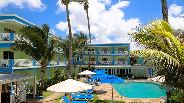 <b>Dover Beach Hotel Exterior</b>. Images powered by <a href="https://iceportal.shijigroup.com/" title="IcePortal" target="_blank">IcePortal</a>.