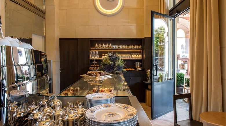 <b>Cour des Vosges Spa</b>. Images powered by <a href="https://iceportal.shijigroup.com/" title="IcePortal" target="_blank">IcePortal</a>.