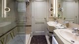 Wellington Hotel Suite