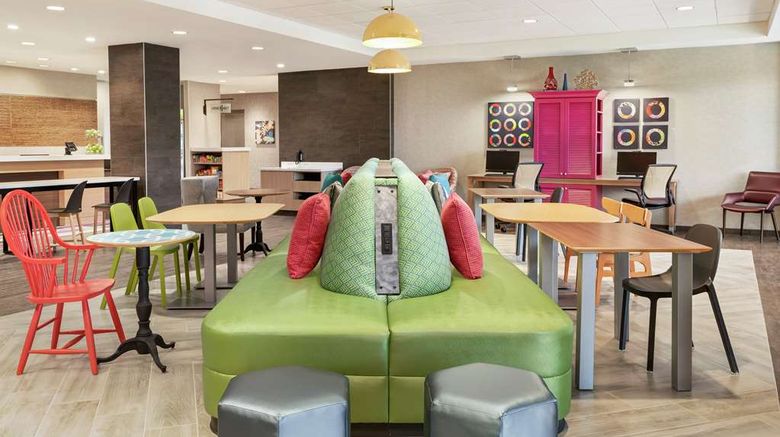 <b>Home2 Suites by Hilton Harrisburg North Lobby</b>. Images powered by <a href="https://iceportal.shijigroup.com/" title="IcePortal" target="_blank">IcePortal</a>.