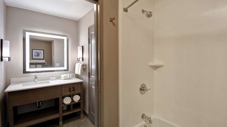 Homewood Stes by Hilton Orange New Haven Room
