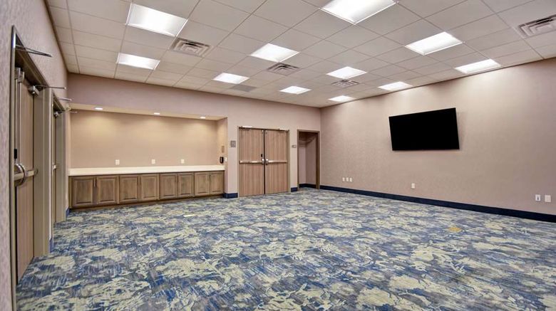 <b>Homewood Stes by Hilton Orange New Haven Meeting</b>. Images powered by <a href="https://iceportal.shijigroup.com/" title="IcePortal" target="_blank">IcePortal</a>.