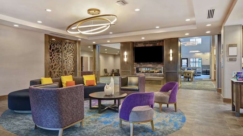 <b>Homewood Stes by Hilton Orange New Haven Lobby</b>. Images powered by <a href="https://iceportal.shijigroup.com/" title="IcePortal" target="_blank">IcePortal</a>.