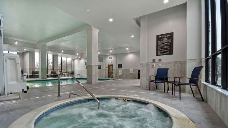 <b>Homewood Stes by Hilton Orange New Haven Pool</b>. Images powered by <a href="https://iceportal.shijigroup.com/" title="IcePortal" target="_blank">IcePortal</a>.