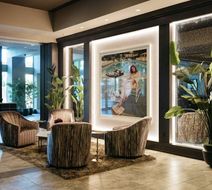 The Axis Moline Hotel Tapestry Lobby