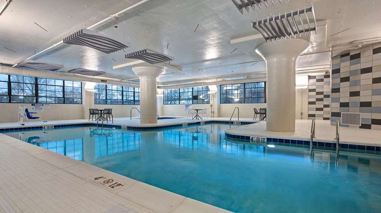 Embassy Suites by Hilton Riverfront Pool