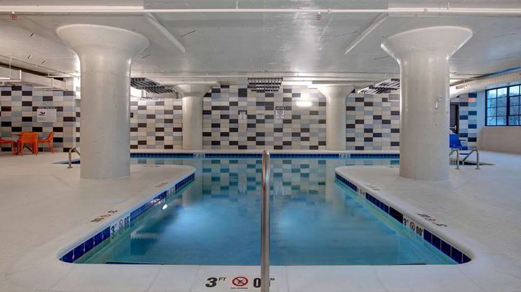 Embassy Suites by Hilton Riverfront Pool