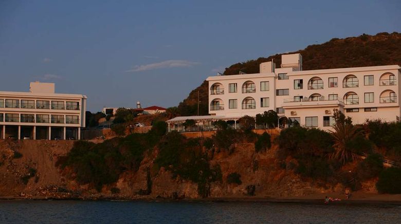 <b>EJ Pyrgos Bay Hotel Exterior</b>. Images powered by <a href="https://iceportal.shijigroup.com/" title="IcePortal" target="_blank">IcePortal</a>.