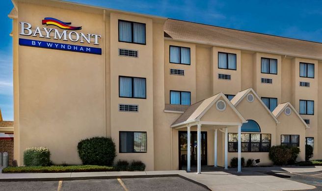 Baymont by Wyndham Farmington Exterior