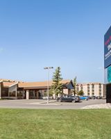 Royal Hotel West Edmonton Trademark Coll