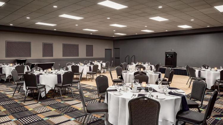 Royal Hotel West Edmonton Trademark Coll Ballroom