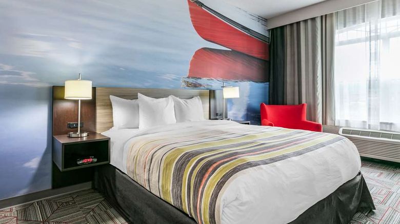 <b>Clarion Pointe Room</b>. Images powered by <a href="https://iceportal.shijigroup.com/" title="IcePortal" target="_blank">IcePortal</a>.