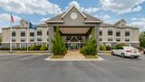 Clarion Pointe Exterior