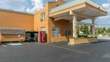 <b>Rodeway Inn Exterior</b>. Images powered by <a href="https://iceportal.shijigroup.com/" title="IcePortal" target="_blank">IcePortal</a>.