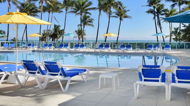<b>Seacoast Suites Hotel Pool</b>. Images powered by <a href="https://iceportal.shijigroup.com/" title="IcePortal" target="_blank">IcePortal</a>.