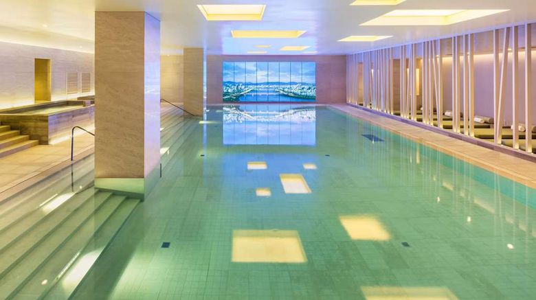 <b>ANdAZ Seoul Gangnam Pool</b>. Images powered by <a href="https://iceportal.shijigroup.com/" title="IcePortal" target="_blank">IcePortal</a>.