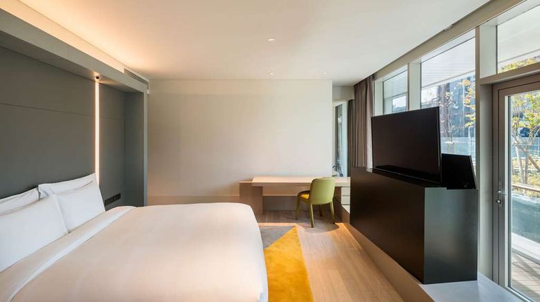 <b>ANdAZ Seoul Gangnam Suite</b>. Images powered by <a href="https://iceportal.shijigroup.com/" title="IcePortal" target="_blank">IcePortal</a>.