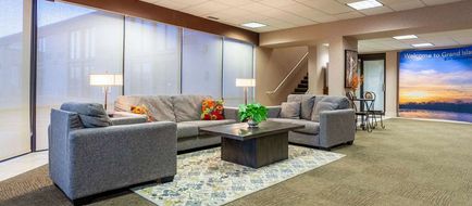 Suburban Studios I-80 Lobby