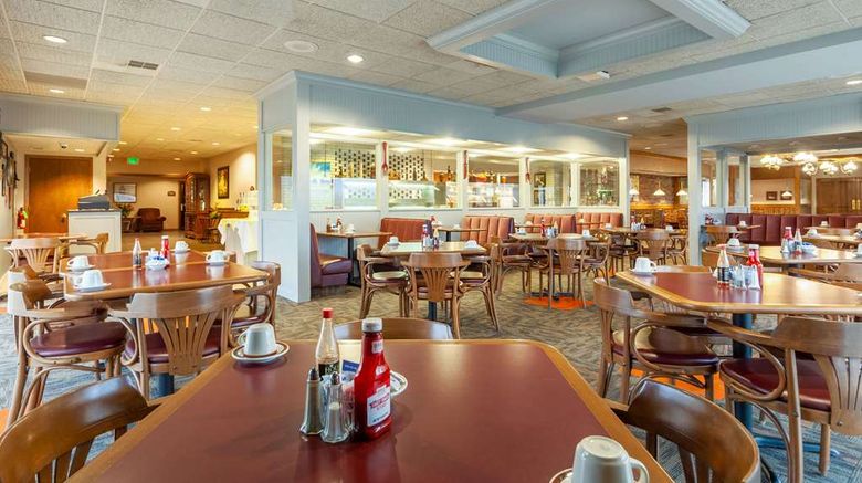 <b>Suburban Studios I-80 Restaurant</b>. Images powered by <a href="https://iceportal.shijigroup.com/" title="IcePortal" target="_blank">IcePortal</a>.